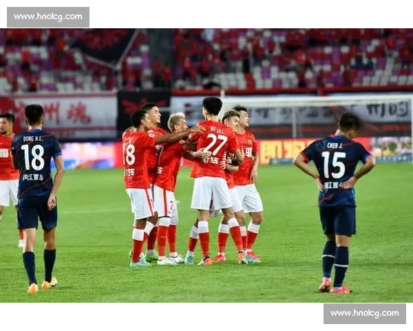 年轻双子星闪耀!海港客场 3-1 河南,李新翔首球 + 莱昂纳多传射建功 年轻双子星闪耀!海港客场 3-1 河南,李新翔首球 + 莱昂纳多传射建功
