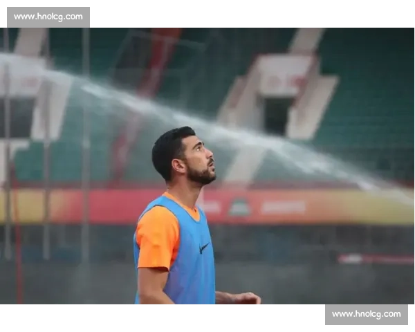 王楚钦笑对互动丢分！1-0 呼喊点燃胜负欲，国乒顶流上演反差萌