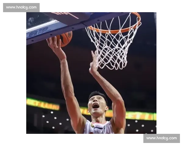 梅尔滕斯斯海尔托亨博斯封后，首夺草地冠军 + 生涯第 10 冠里程碑