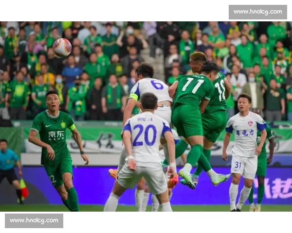 工体逆转夜！张玉宁造点 + 法比奥绝杀，国安 2-1 云南玉昆延续不败