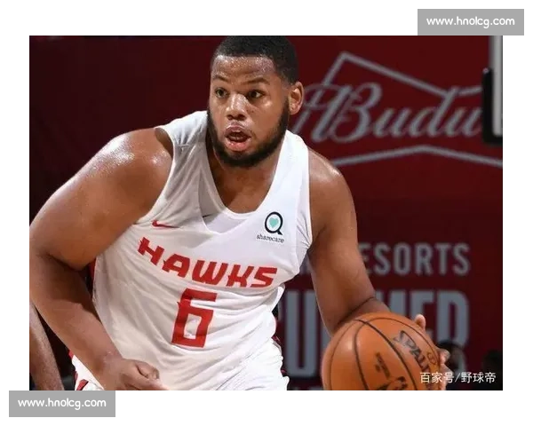 布莱斯臂展实测 2 米 08！父子对比照引热议：视觉错觉还是数据真相？